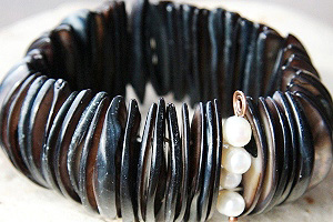 KapKa Design Fabulous Pearl Bracelet