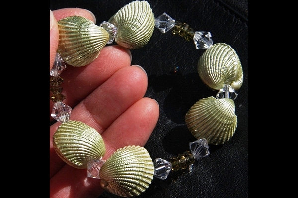 Natural Pearlescent Shell and Olive Green Peridot Bracelet