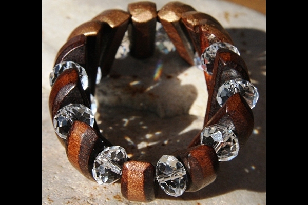 BOLD and GOLD WAVE Bracelet