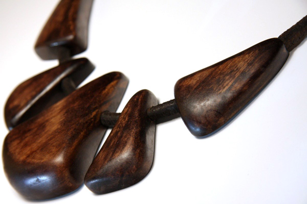 Dark Walnut Necklace XL