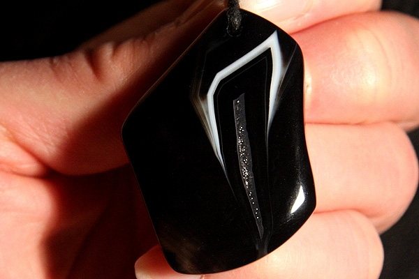 Smart Black and White Agate with Drusy Inclusion