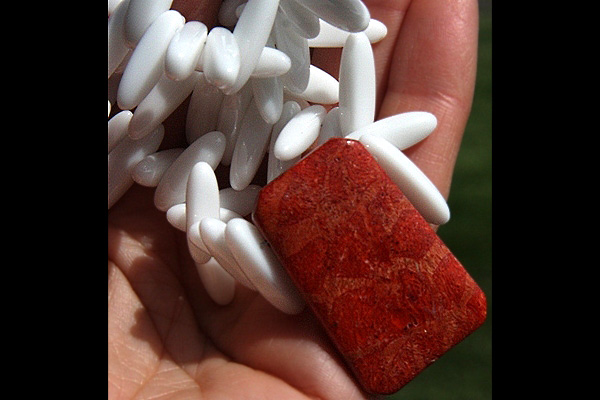 Exquisite Snow White Porcelain Necklace with Large Red Sponge Coral