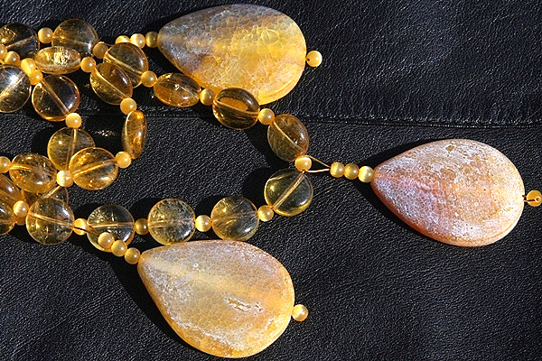 Composition of Yellow Gemstones