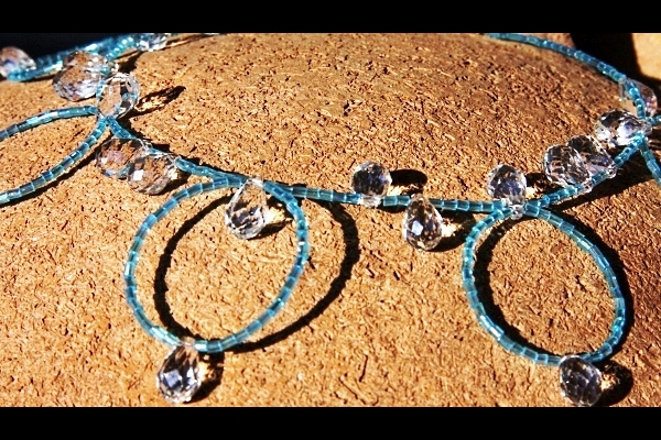 Gentle Swarovski Crystal Dew Drop Choker Necklace